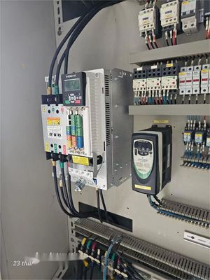 Giá tốt. INOMAX VFD Variable Frequency Drive với điều khiển mô-men xoắn trực tiếp ACS880-01-038A-3 trực tuyến