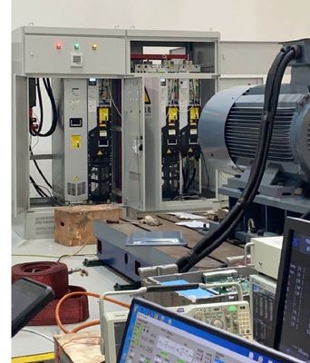 Giá tốt. ACS880 Kiểm soát mô-men xoắn trực tiếp Động cơ tần số biến đổi cho dây chuyền thử nghiệm truyền và EOL trực tuyến
